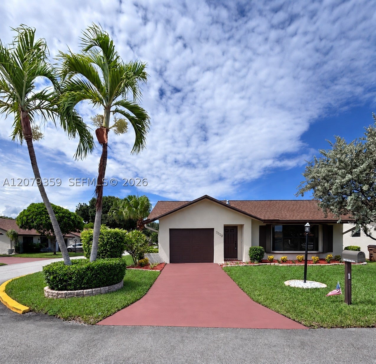 2377 SW 16 Dr