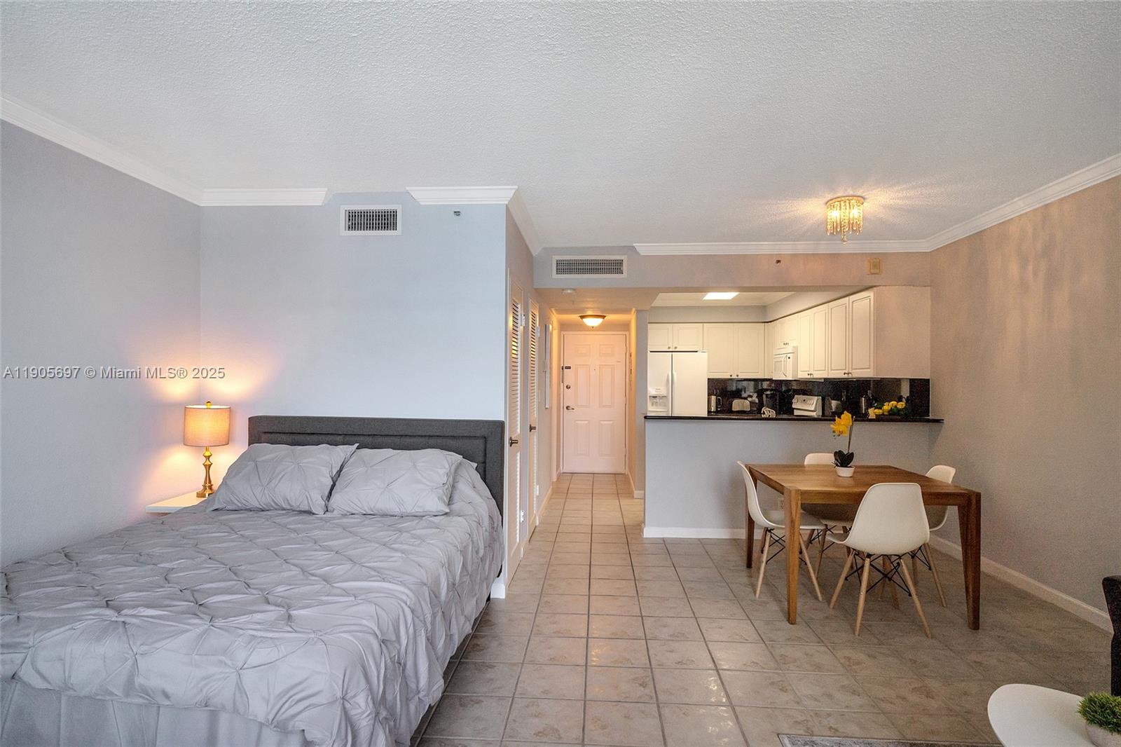 THE WAVE CONDO - Residential Lease