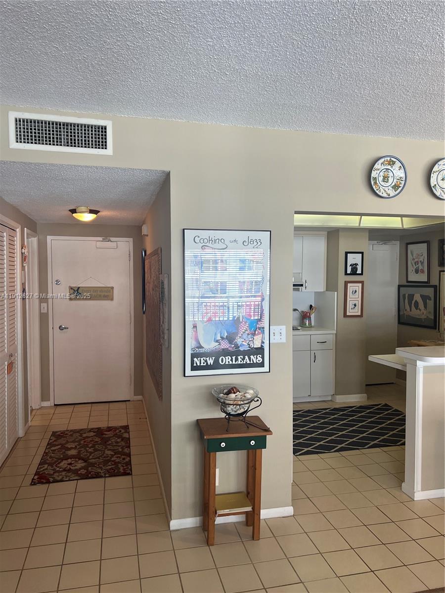 GALT OCEAN CLUB CONDO - Residential Lease