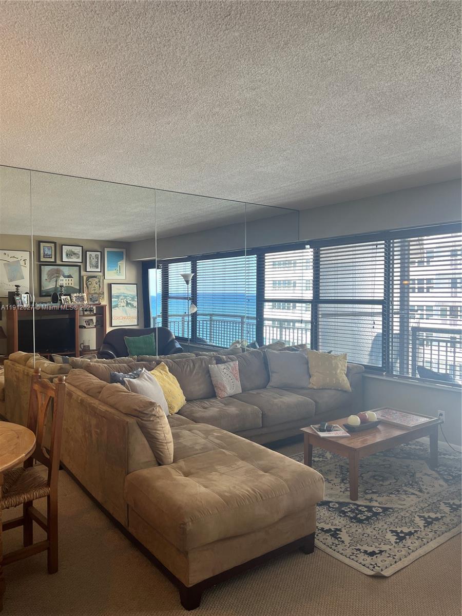 GALT OCEAN CLUB CONDO - Residential Lease