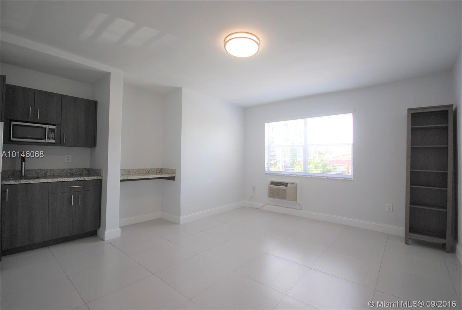 ALTOS DEL MAR NO 3 - Residential Lease