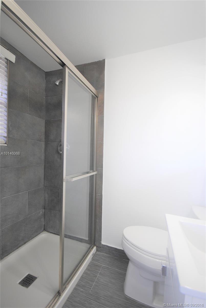 ALTOS DEL MAR NO 3 - Residential Lease