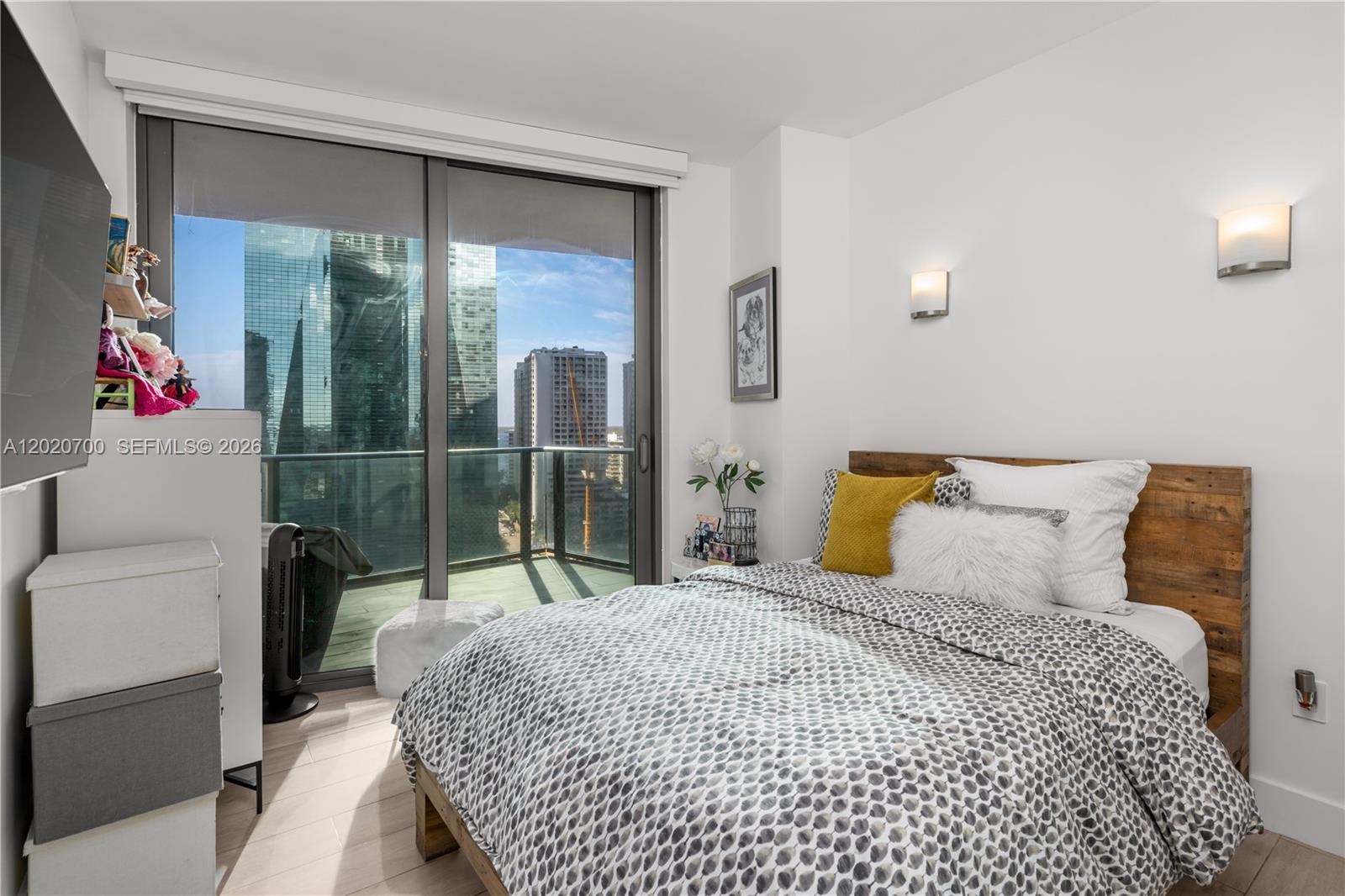 1300 S MIAMI AVENUE CONDO - Residential