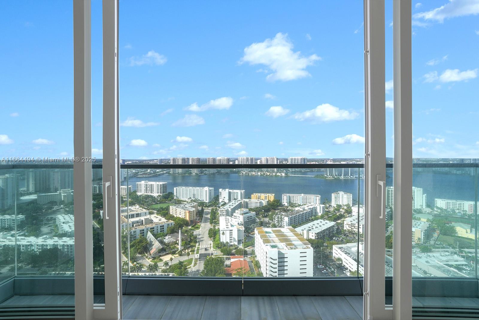 NORTH BISCAYNE BEACH AMEN - Residential