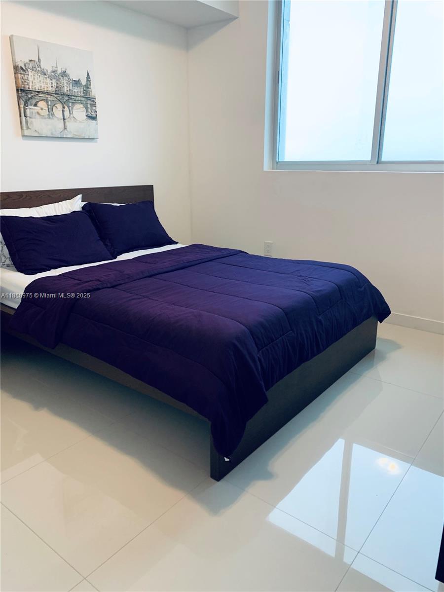 GRAND BAY COMMONS SOUTH - Residential