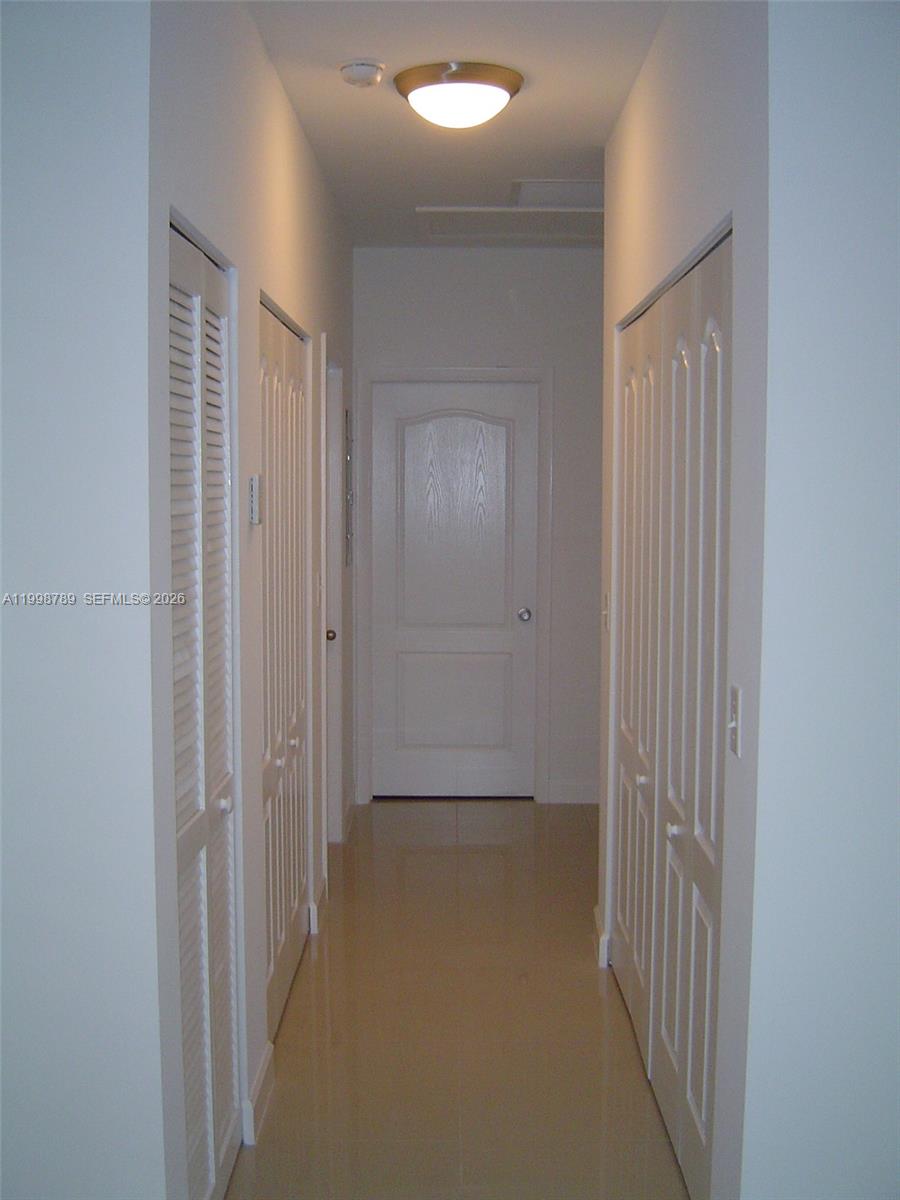 LAWRENCE EST LAND COS SUB - Residential Lease