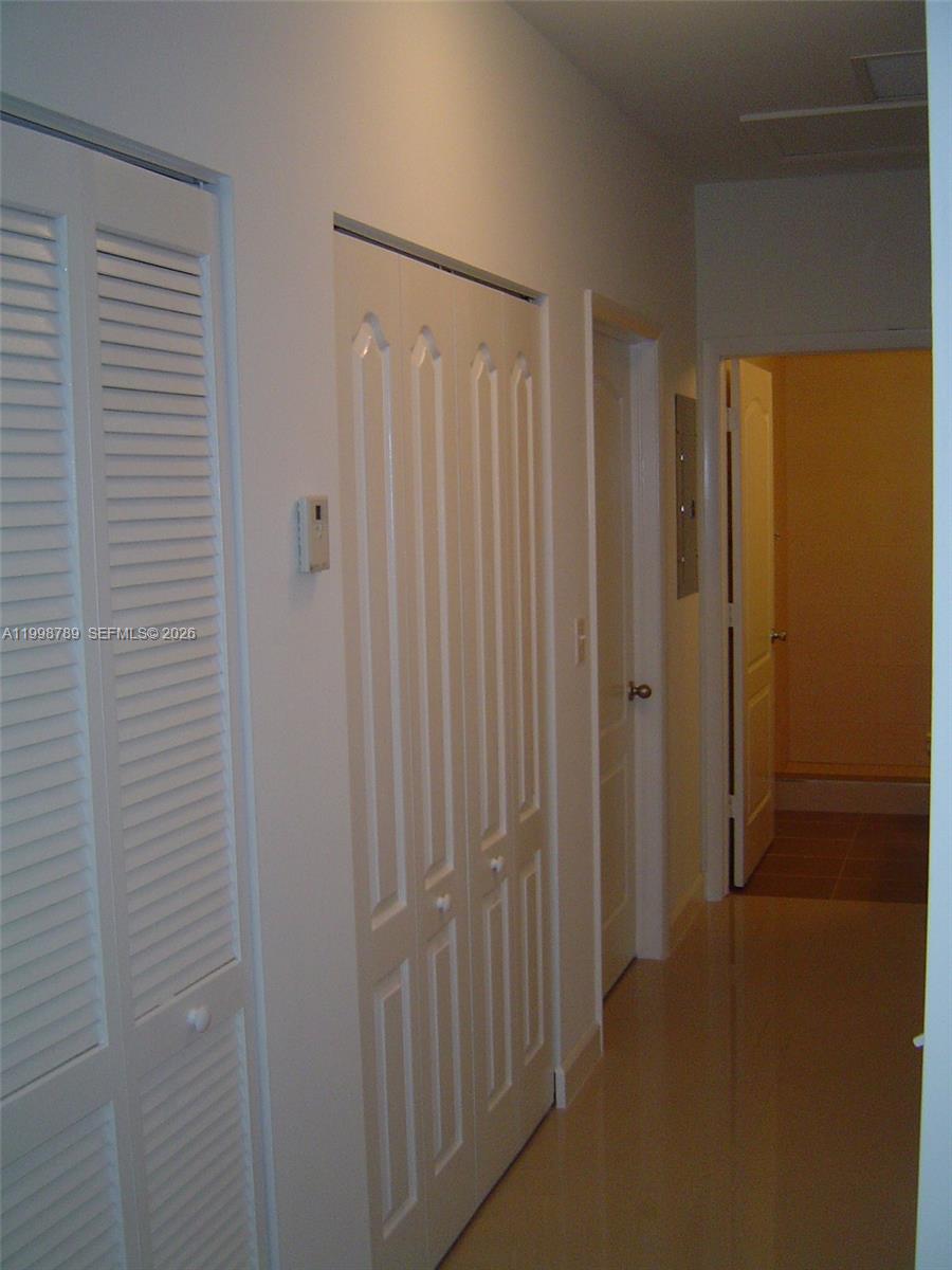 LAWRENCE EST LAND COS SUB - Residential Lease