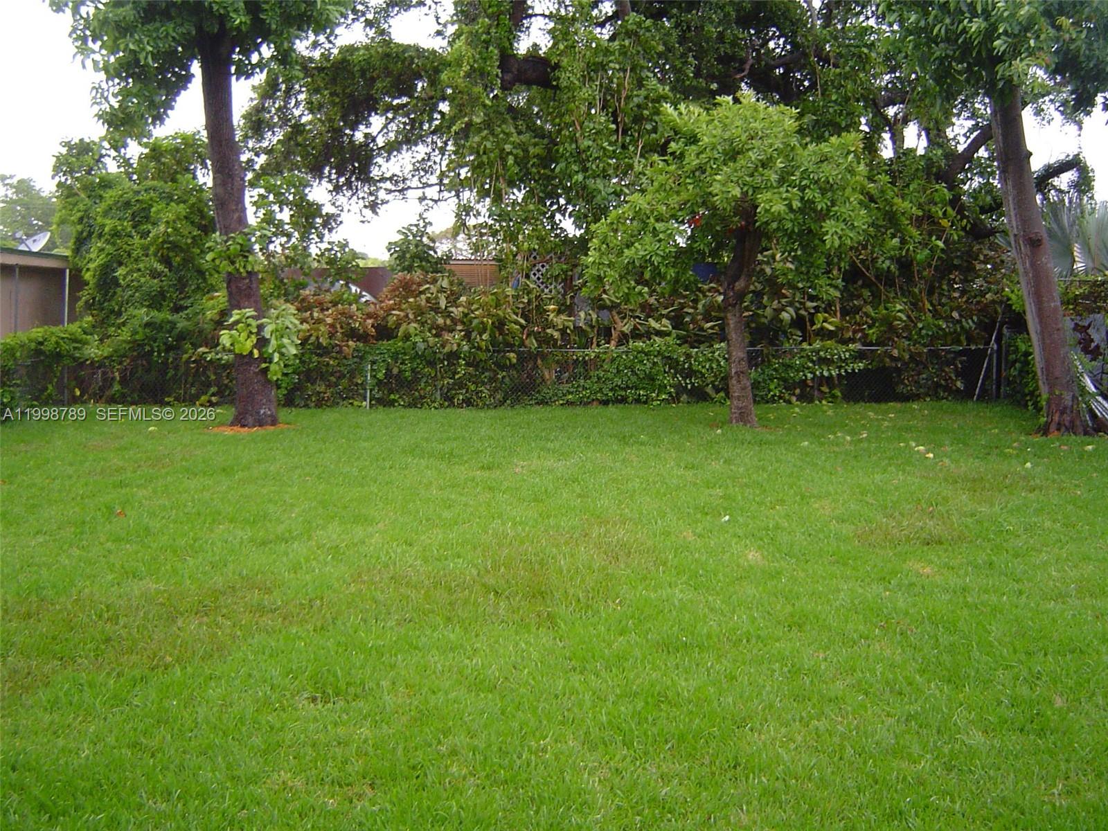 LAWRENCE EST LAND COS SUB - Residential Lease