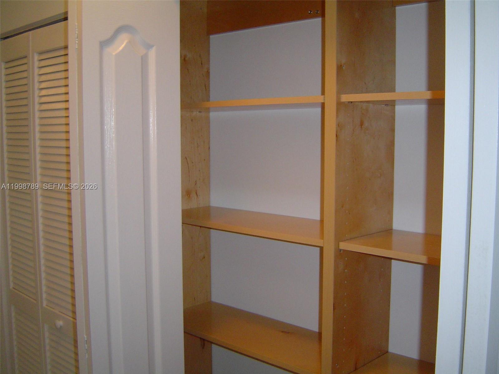 LAWRENCE EST LAND COS SUB - Residential Lease