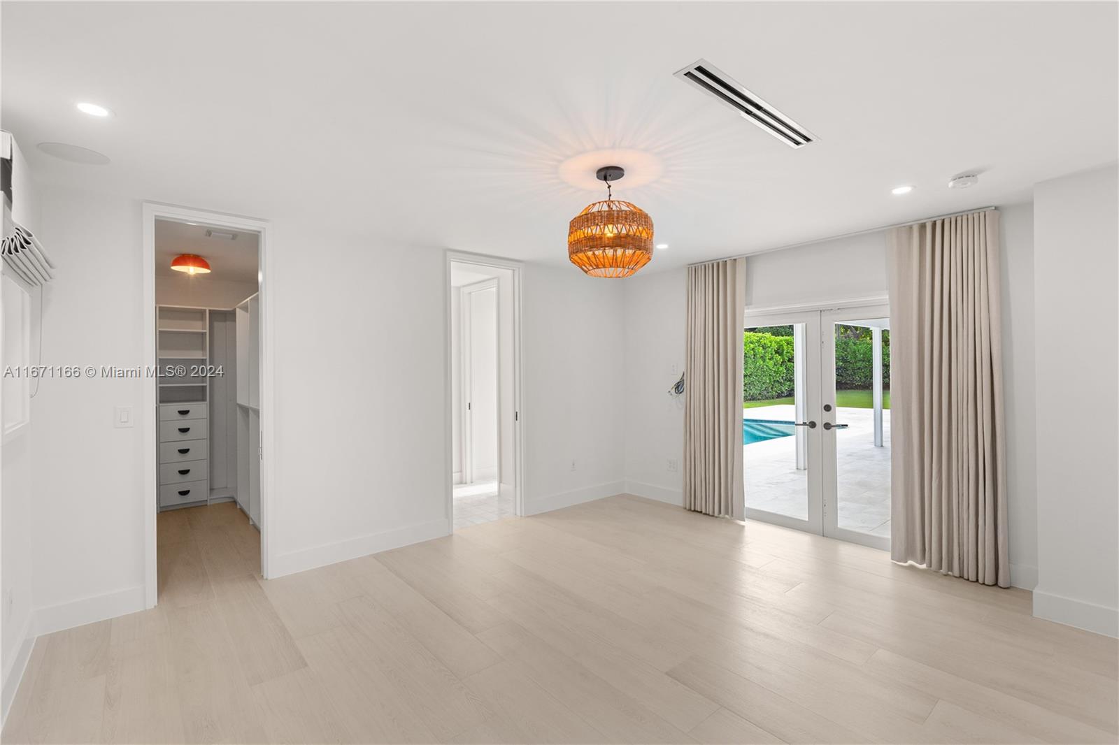 KINGS BAY SUB - Residential