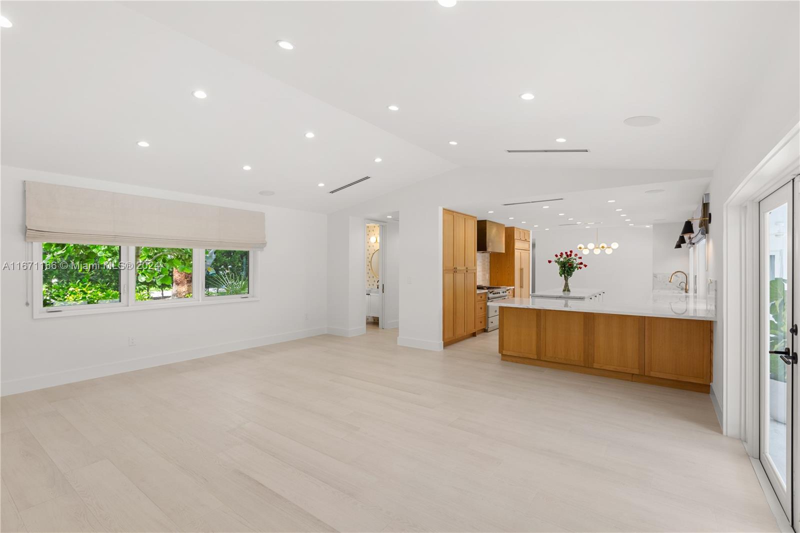 KINGS BAY SUB - Residential