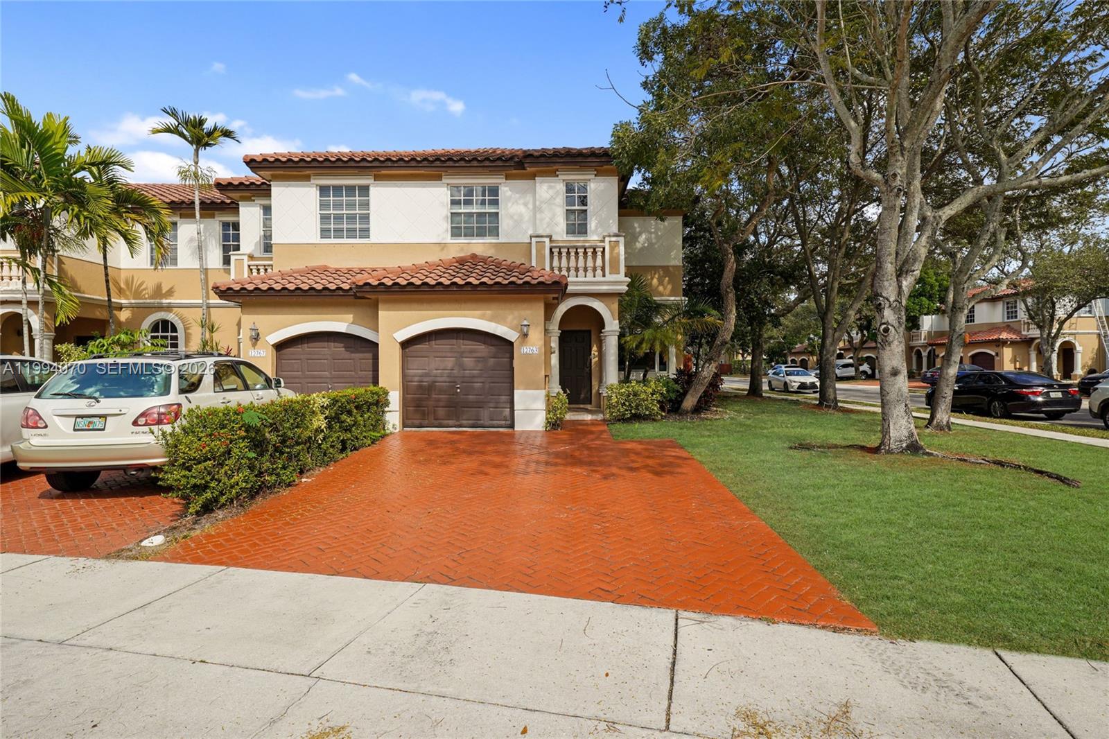 BELLAGIO AT VIZCAYA - Residential