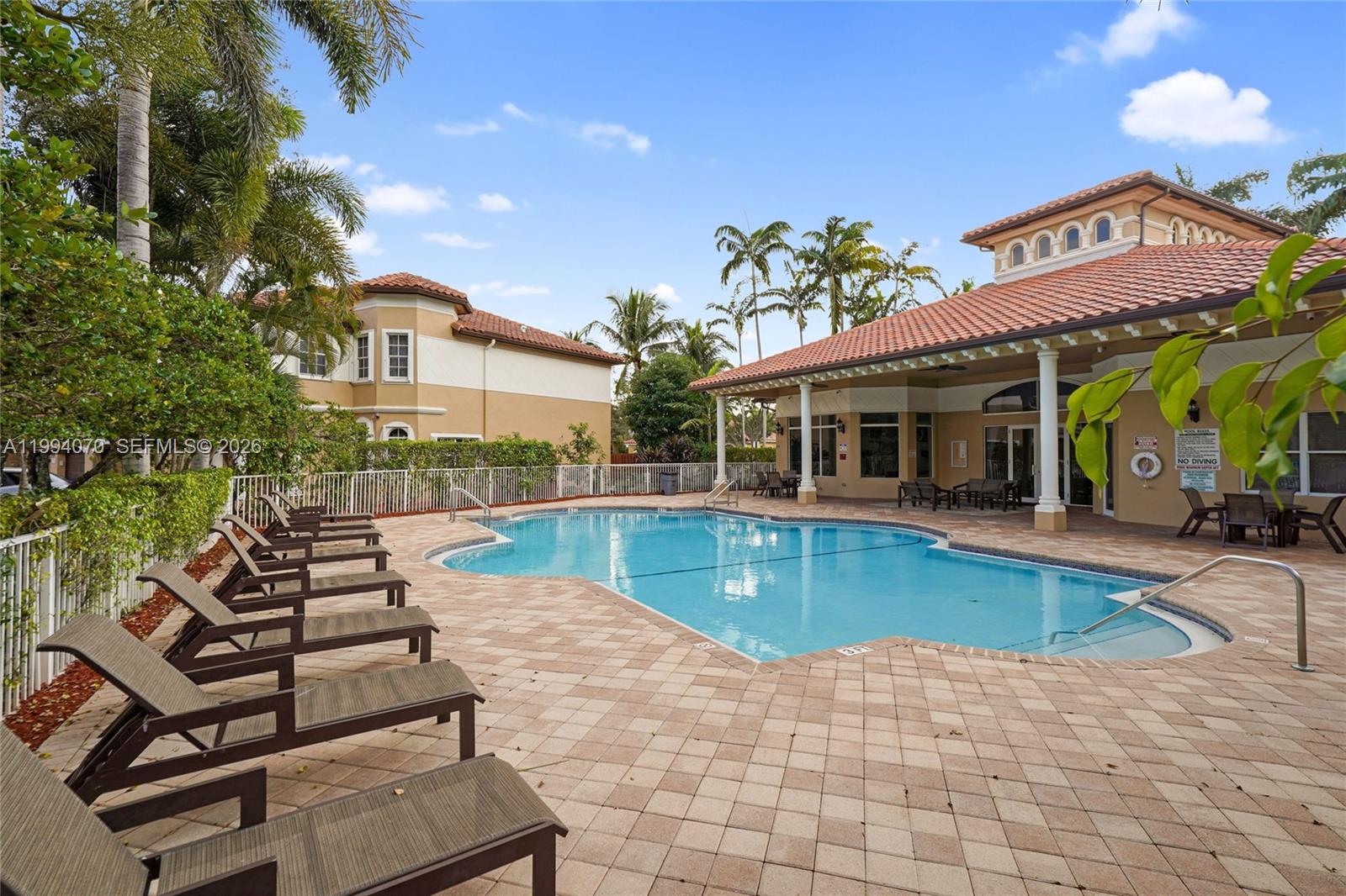 BELLAGIO AT VIZCAYA - Residential