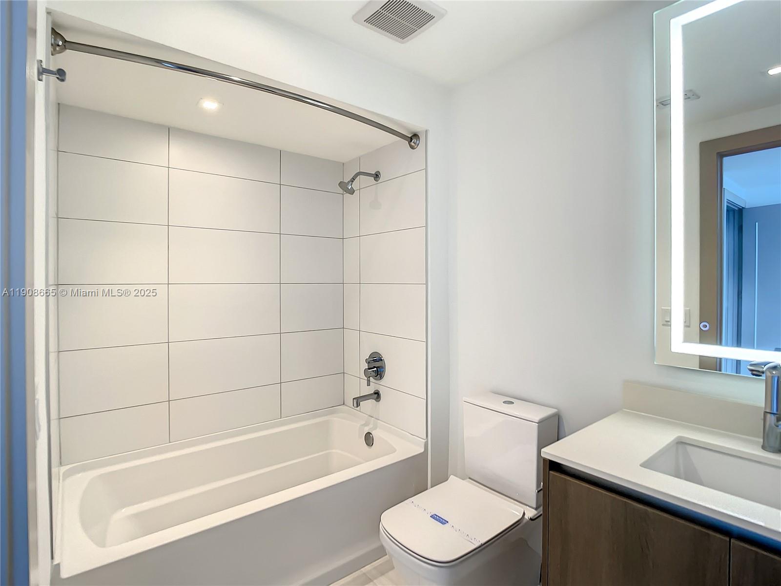 Muze at Met - Residential Lease