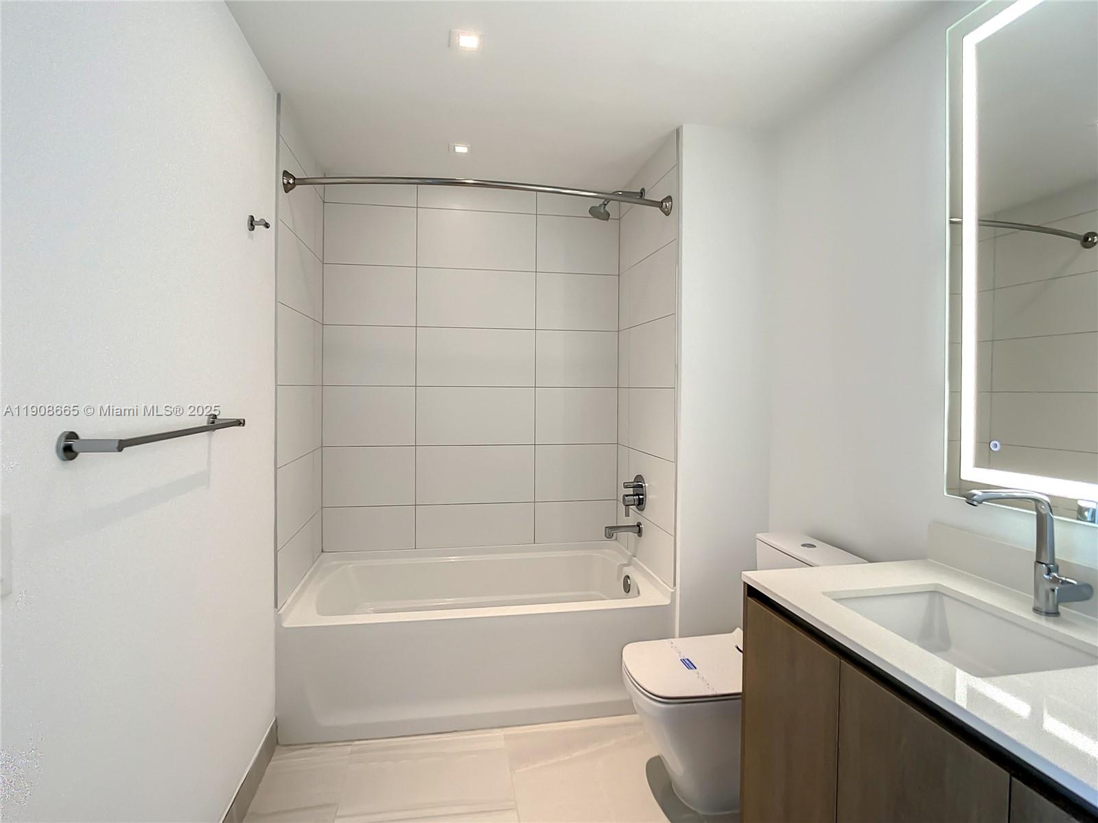 Muze at Met - Residential Lease