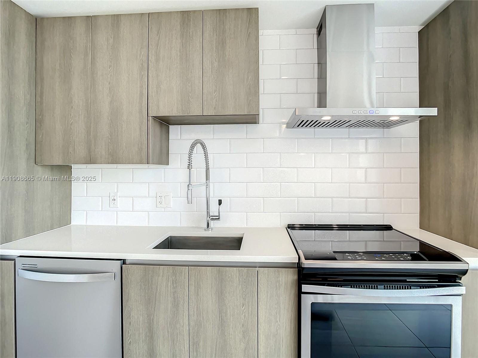 Muze at Met - Residential Lease