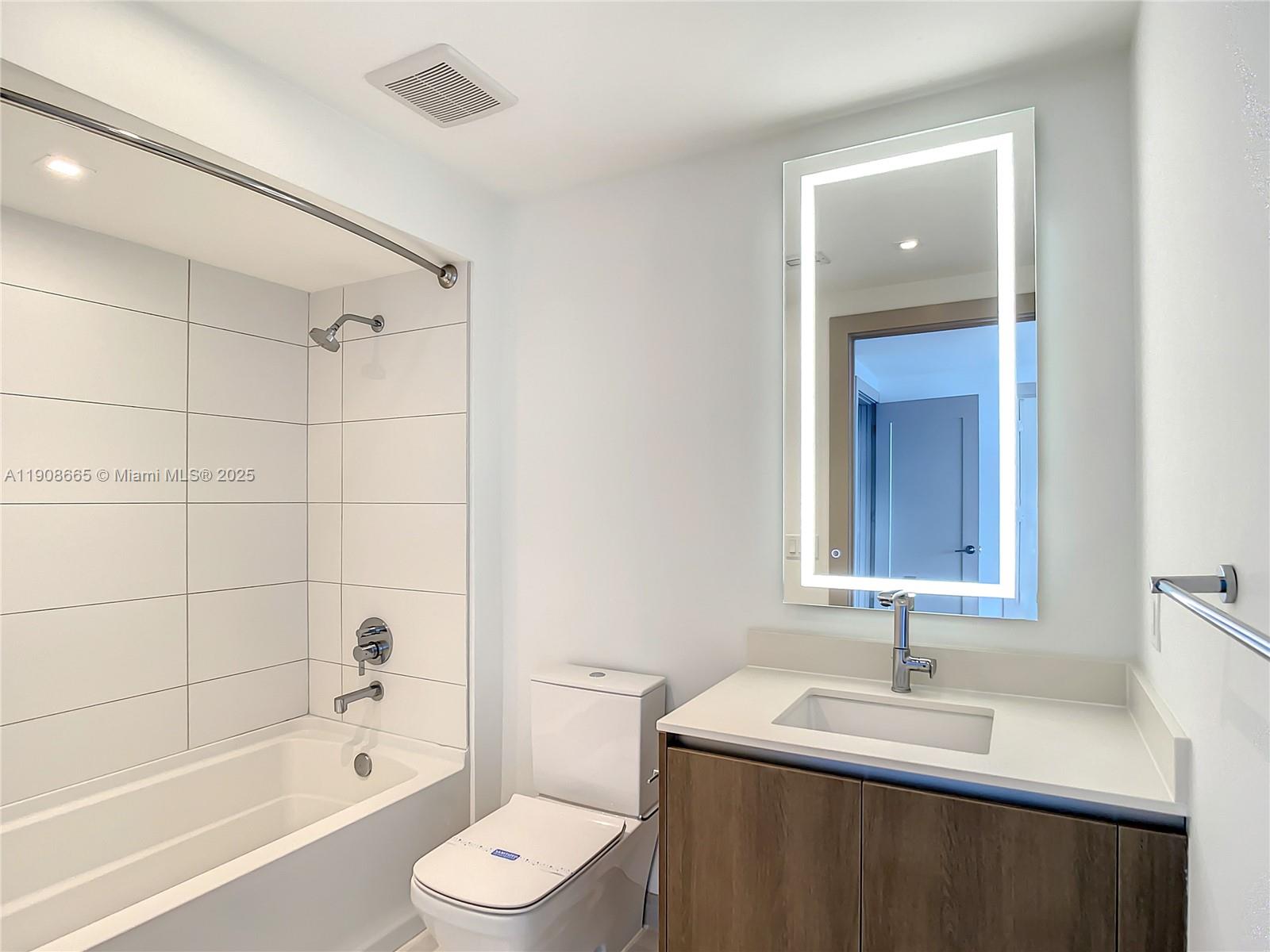 Muze at Met - Residential Lease