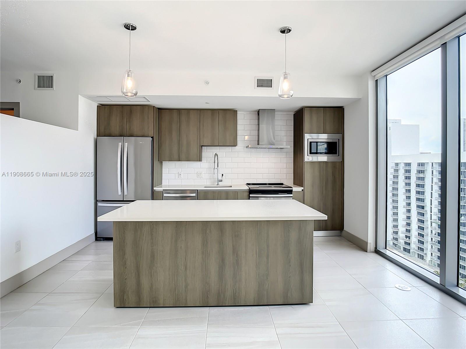 Muze at Met - Residential Lease