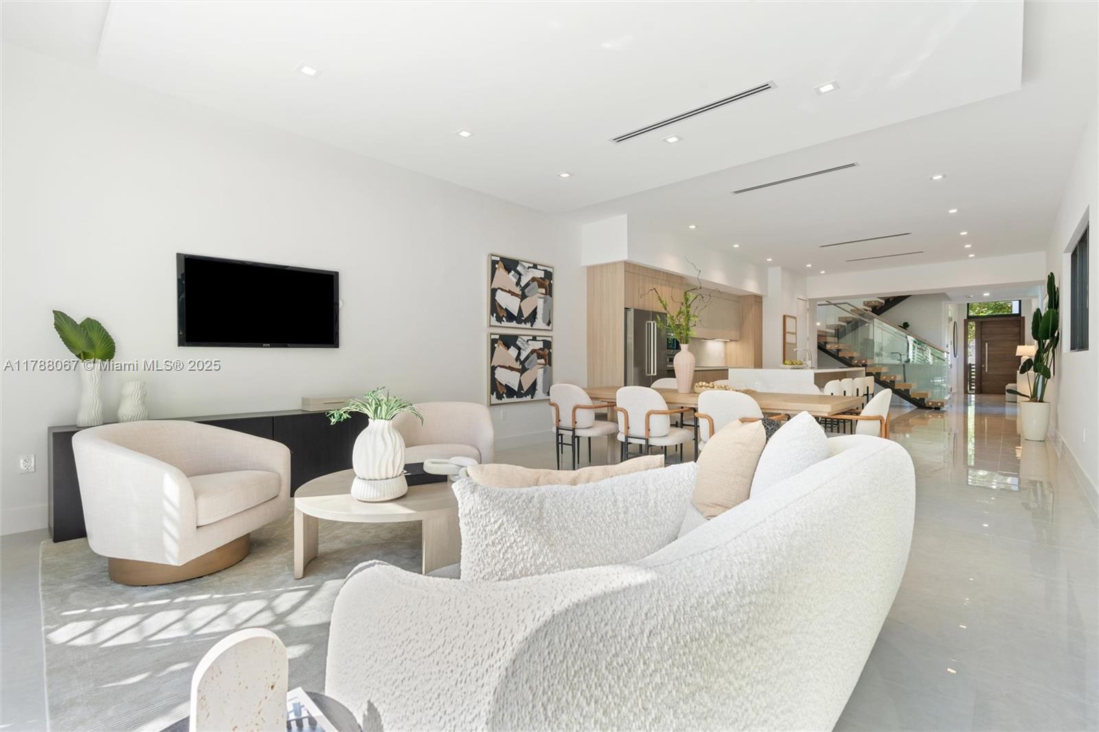 EAST SHENANDOAH - Residential