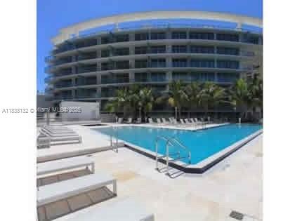 Peloro Miami Beach is a boutique condominium tower with only 115 total units. Located two blocks from the beach. Walking distance to Bal Harbor shops, supermarket, dining, close to Mount Sinai Hospital. Enjoy with very sophisticated common areas like Swimming pool, Spa, State of the art Gym, Rooftop Patio. Unit is equipped, ceramic floor including balcony, European kitchen with Bosh appliances . A corner unit 1/1, large balcony, magnificent view over the Intracoastal. 1 valet parking spot included. Peloro will surely make you feel at home. Excellent location, walk to the beach across the street! Restaurants and shops nearby.