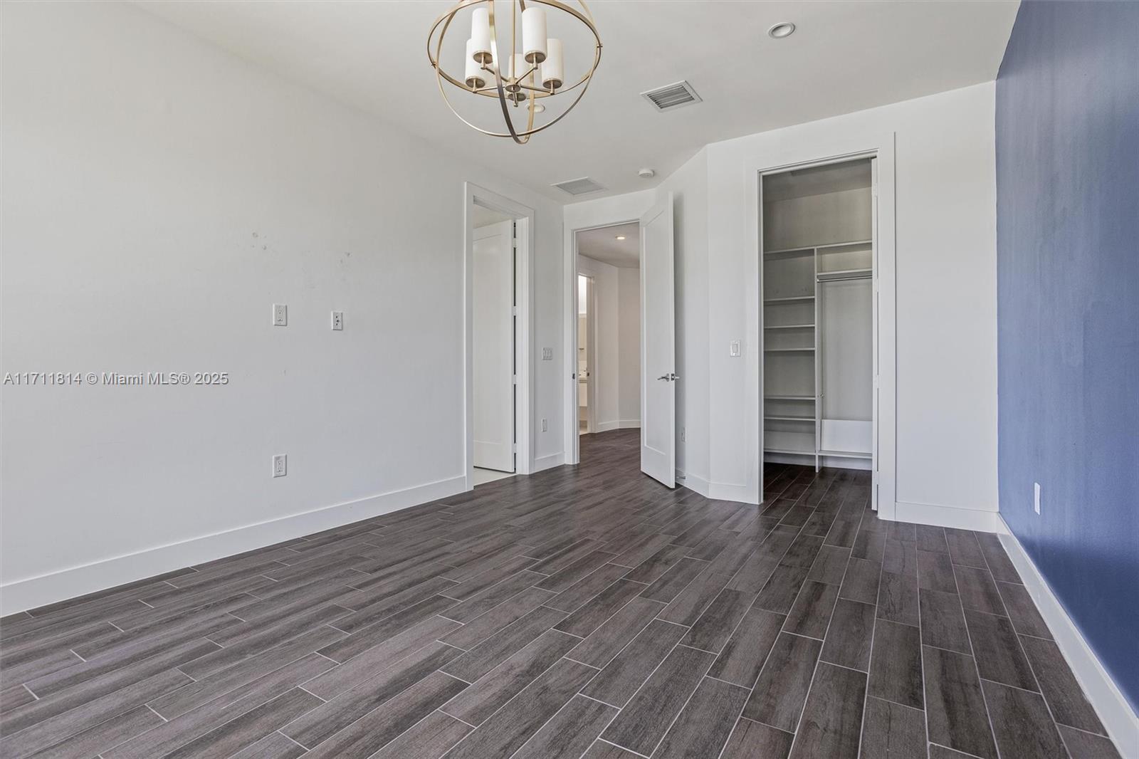 LANDMARK AT DORAL - Residential