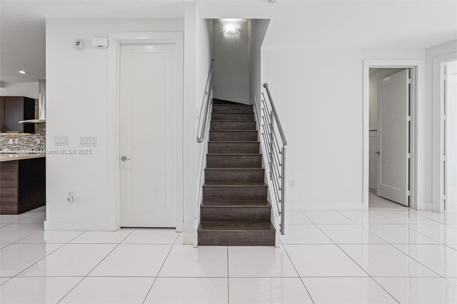 LANDMARK AT DORAL - Residential