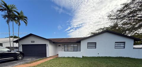 11041 SW 140th Ave Miami FL 33186