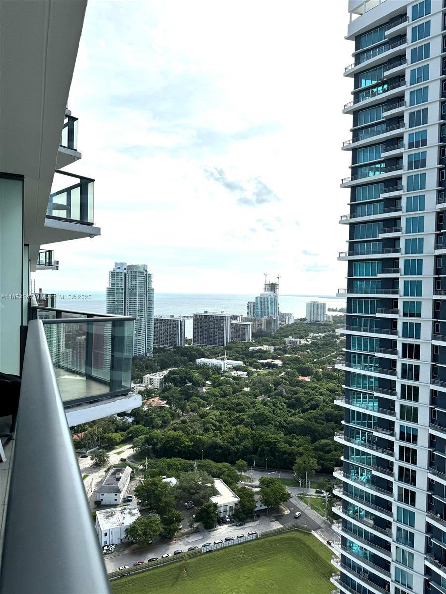 TEN MUSEUM PK RESIDENTIAL - Residential