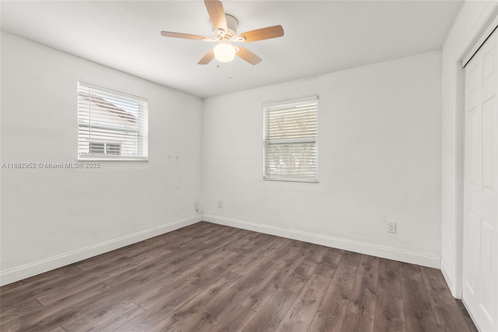 CRESCENT HEIGHTS - Residential Lease