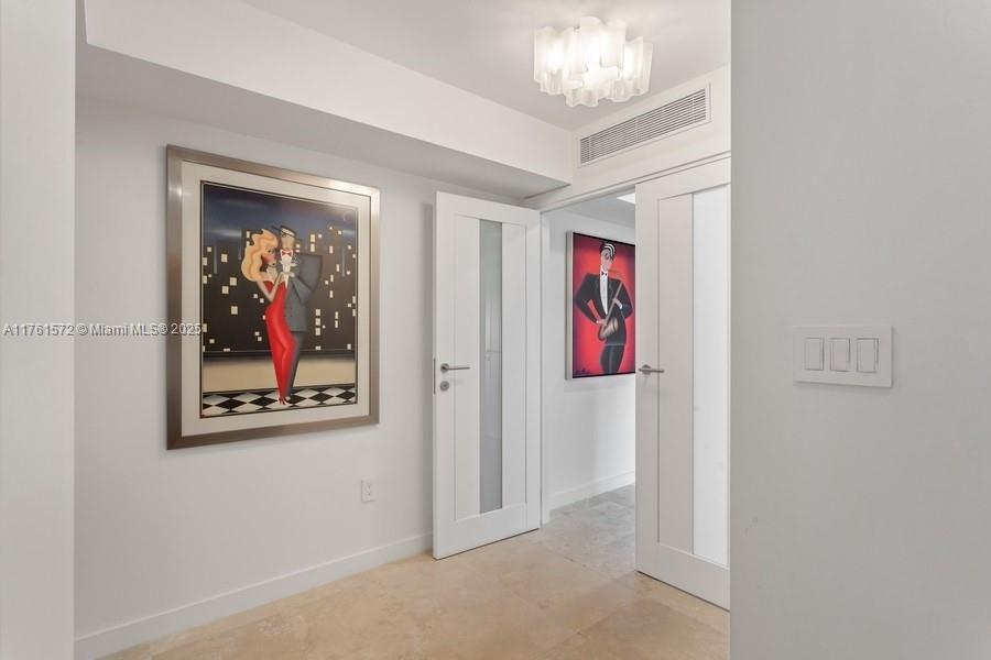 GROVE ISLE CONDOMINIUM - Residential