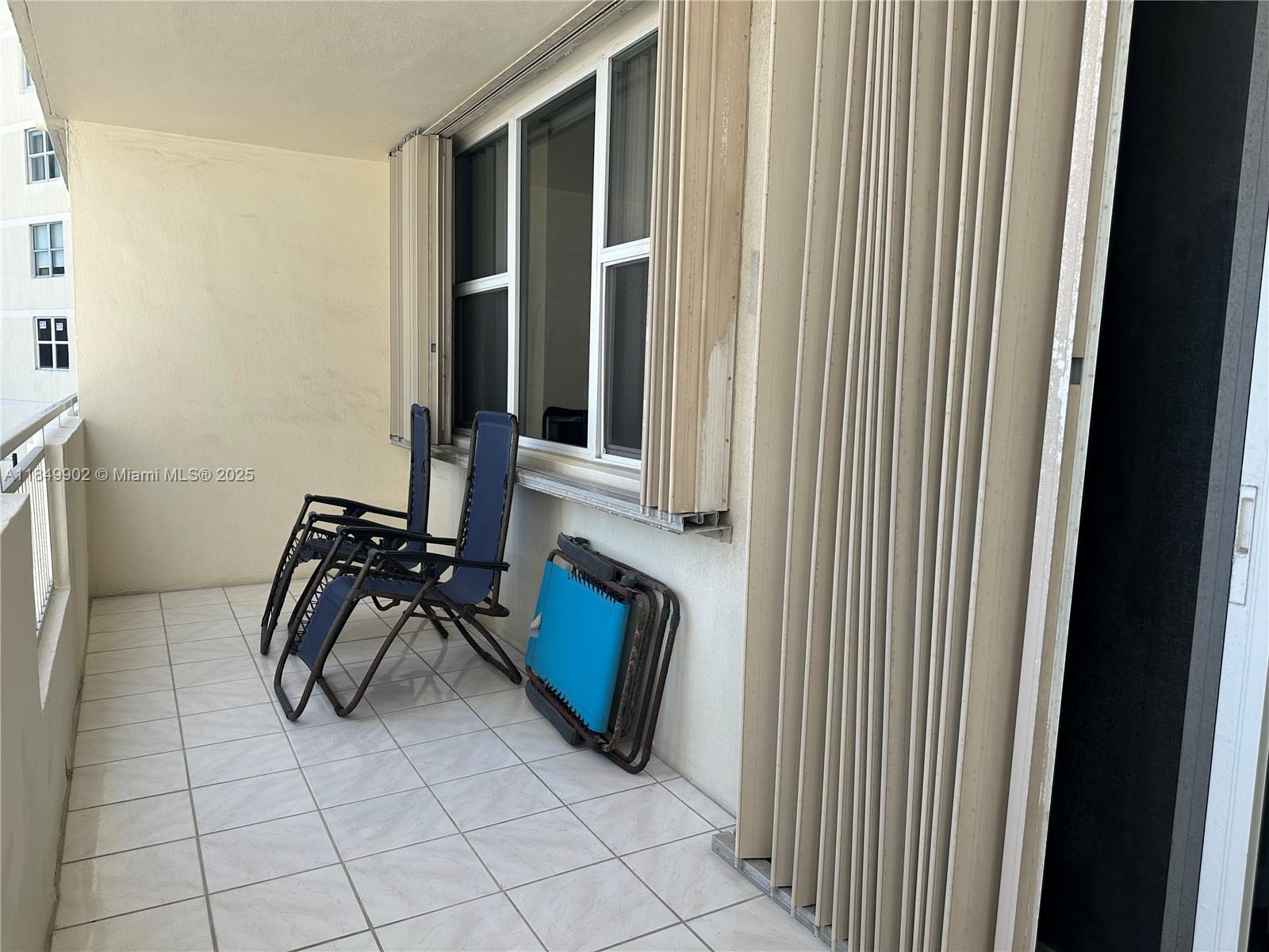 PARKER DORADO CONDO - Residential