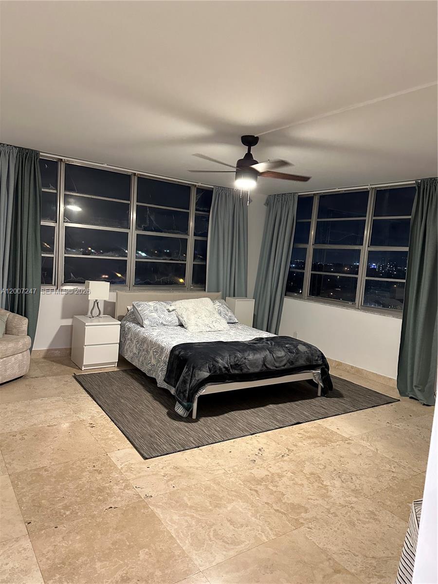 BAYVIEW TOWERS CONDO NORT - Residential