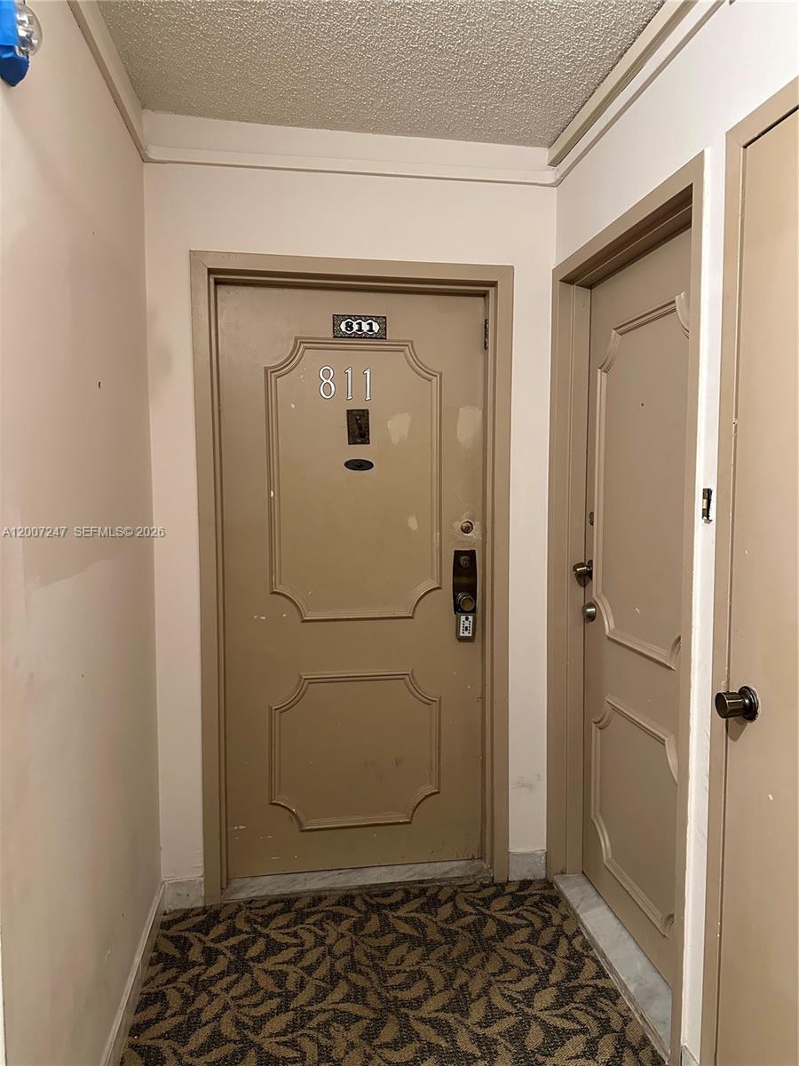 BAYVIEW TOWERS CONDO NORT - Residential