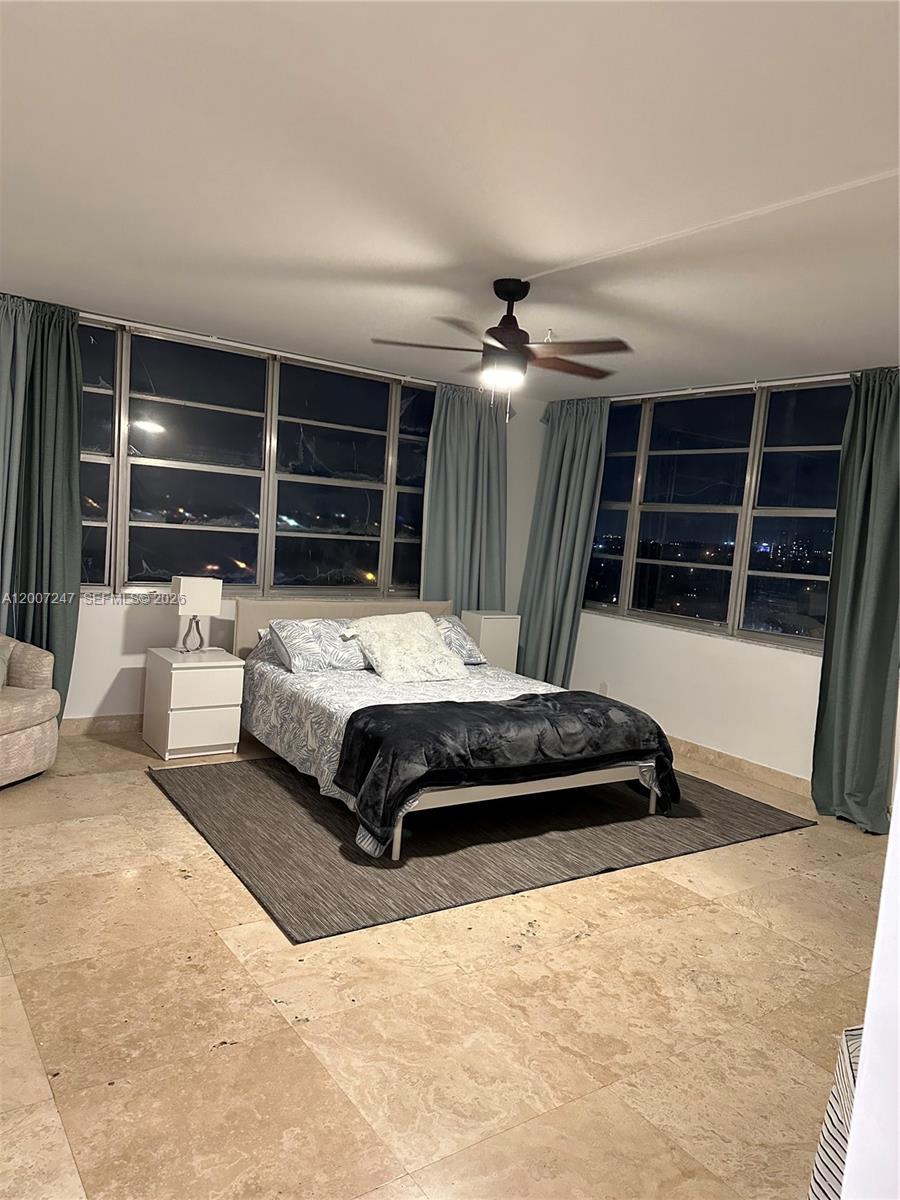BAYVIEW TOWERS CONDO NORT - Residential