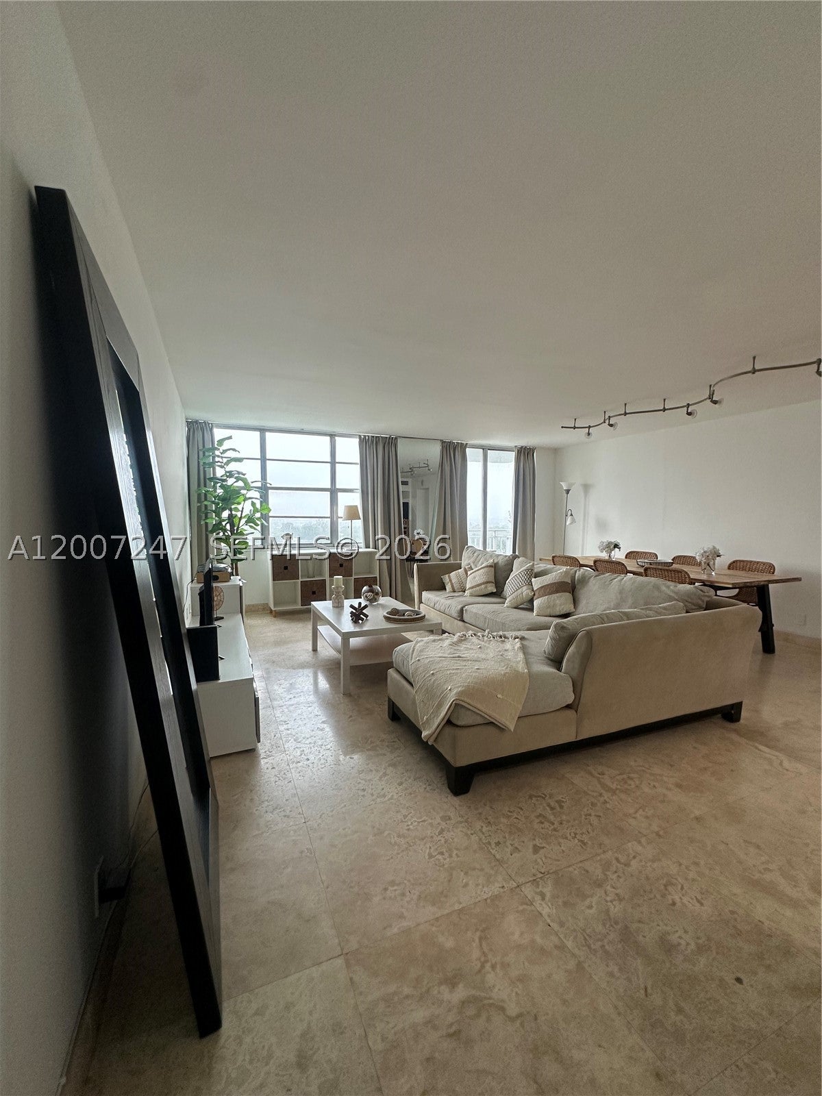 2100 Sans Souci Blvd B811, North Miami FL 33181