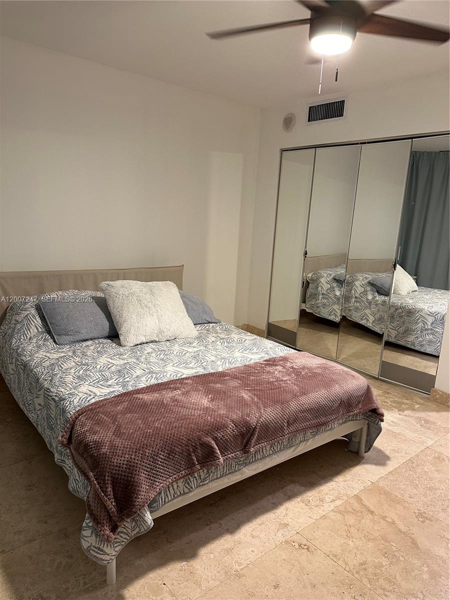 BAYVIEW TOWERS CONDO NORT - Residential