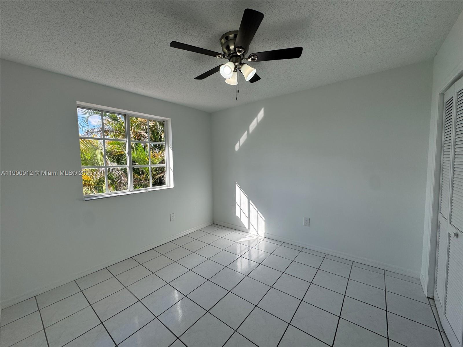 CHANTARELLE AT THE HAMMOC - Residential Lease