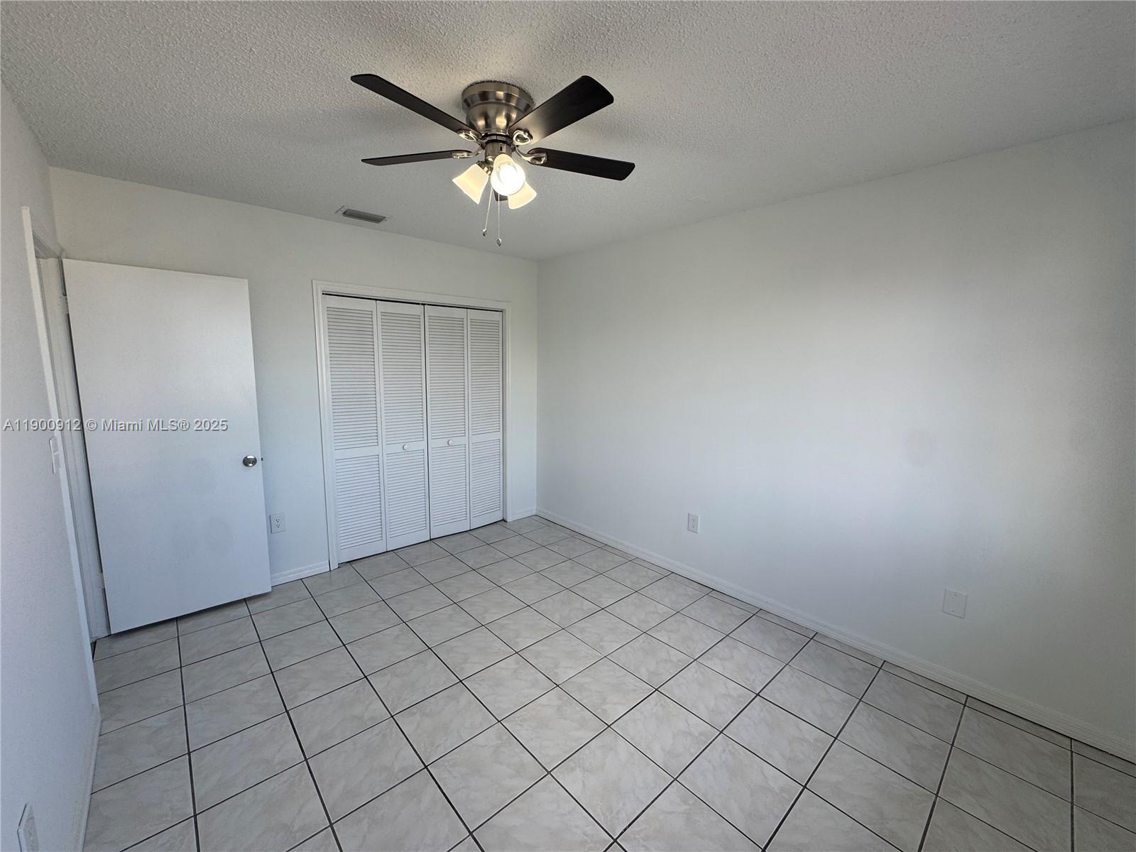 CHANTARELLE AT THE HAMMOC - Residential Lease