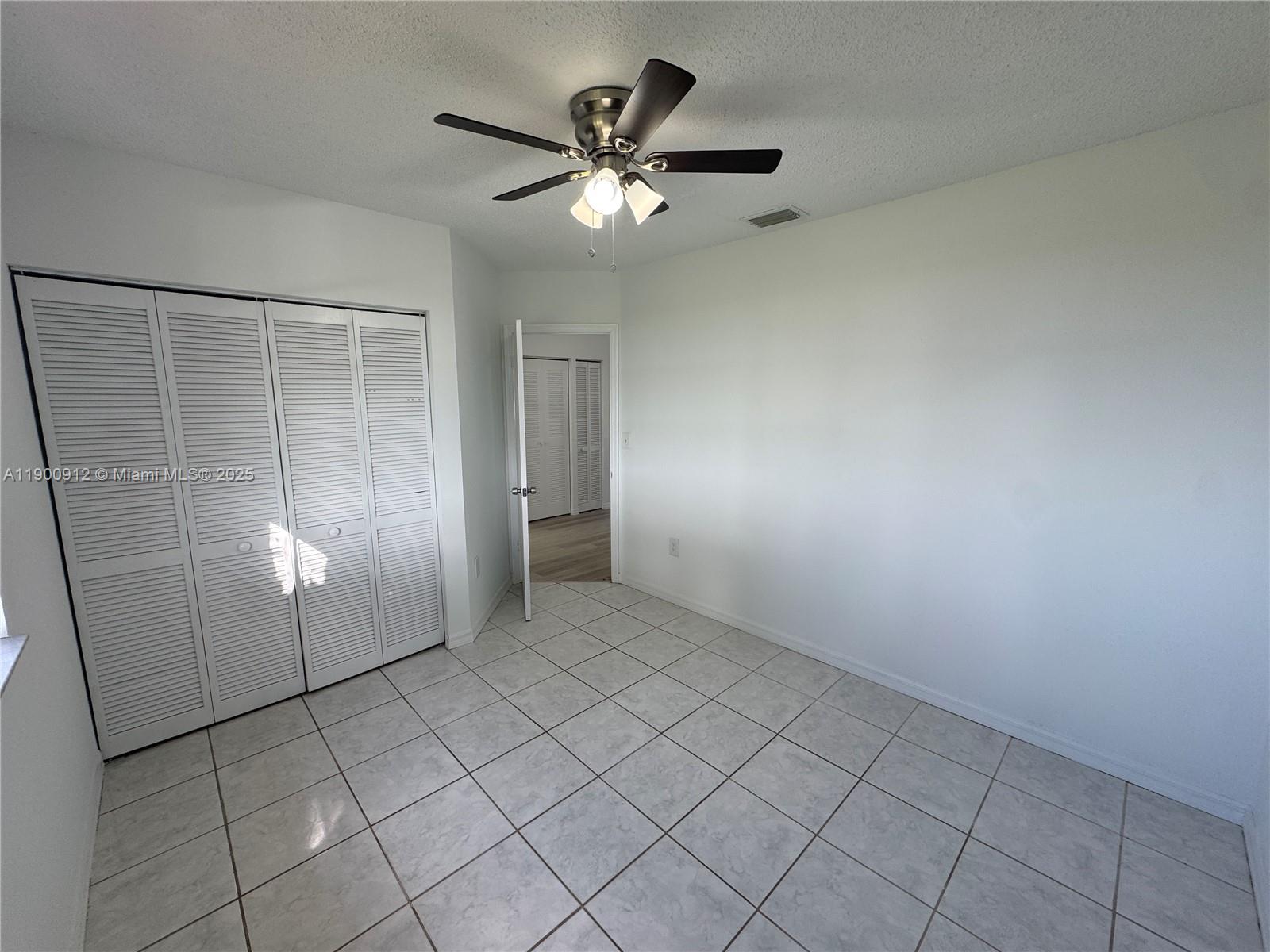 CHANTARELLE AT THE HAMMOC - Residential Lease