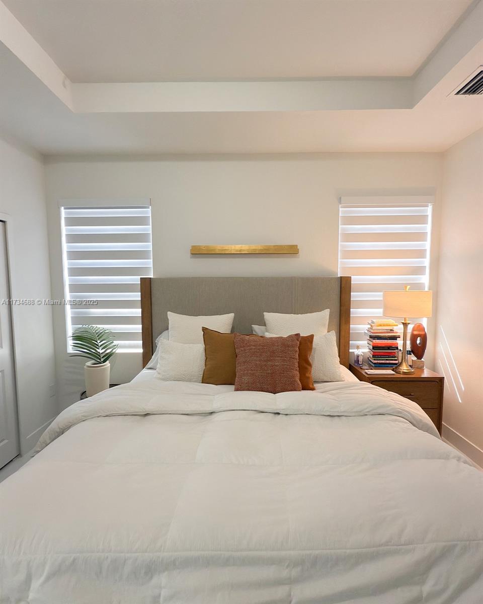 CENTURY PALMS EAST - Residential