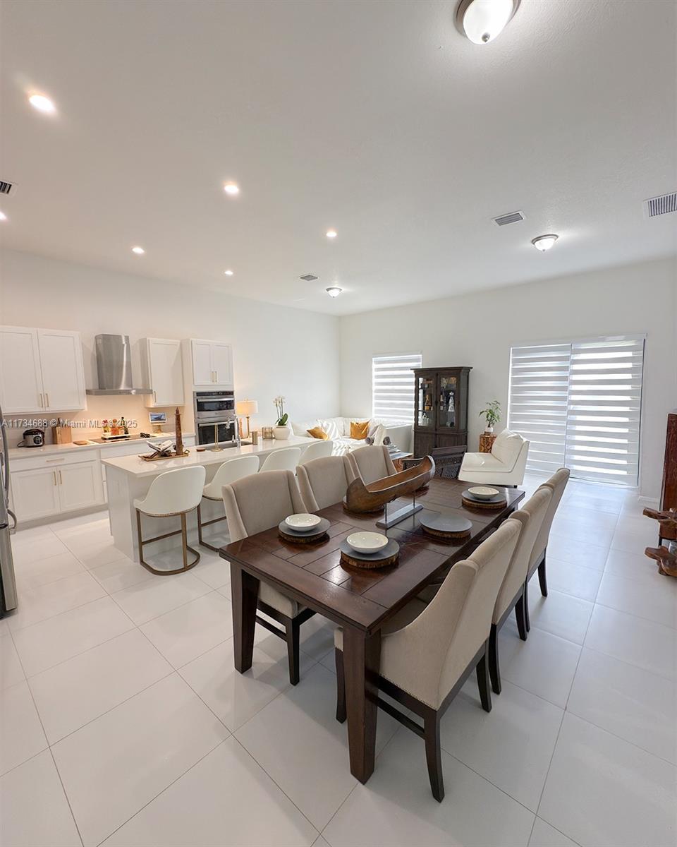 CENTURY PALMS EAST - Residential