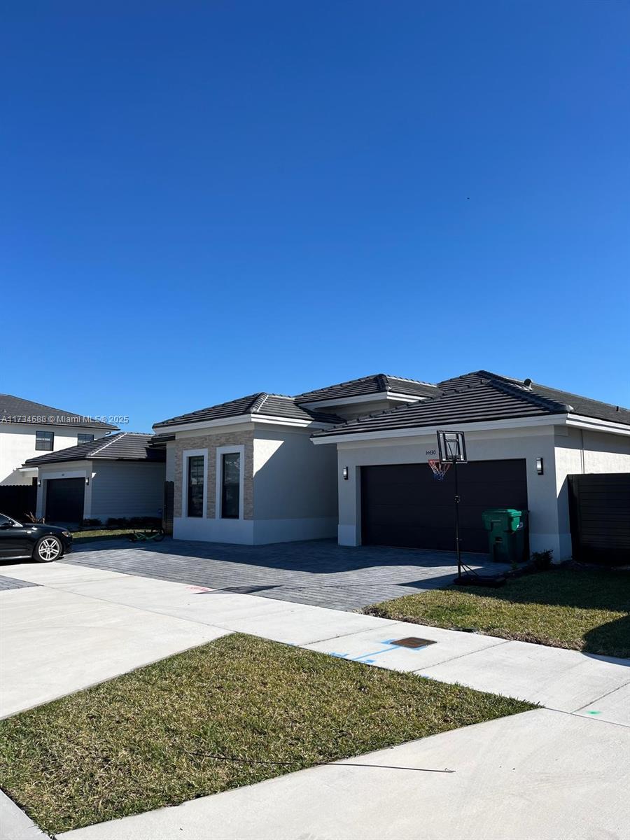 CENTURY PALMS EAST - Residential