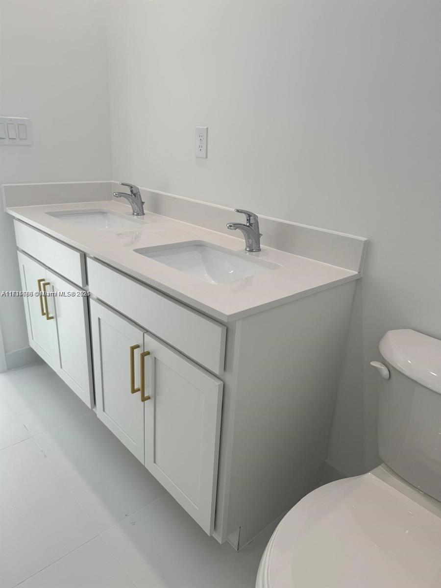 CENTURY PALMS EAST - Residential