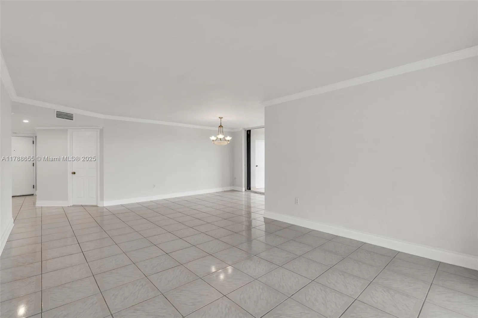 Miami, Florida 33129, United States, 2 Bedrooms Bedrooms, ,2 BathroomsBathrooms,Residential,Active,113808