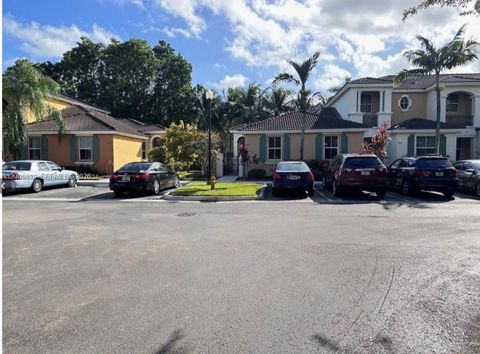 Photo of 4268 NE 9th St, Homestead, FL 33033 (MLS # A12005819)