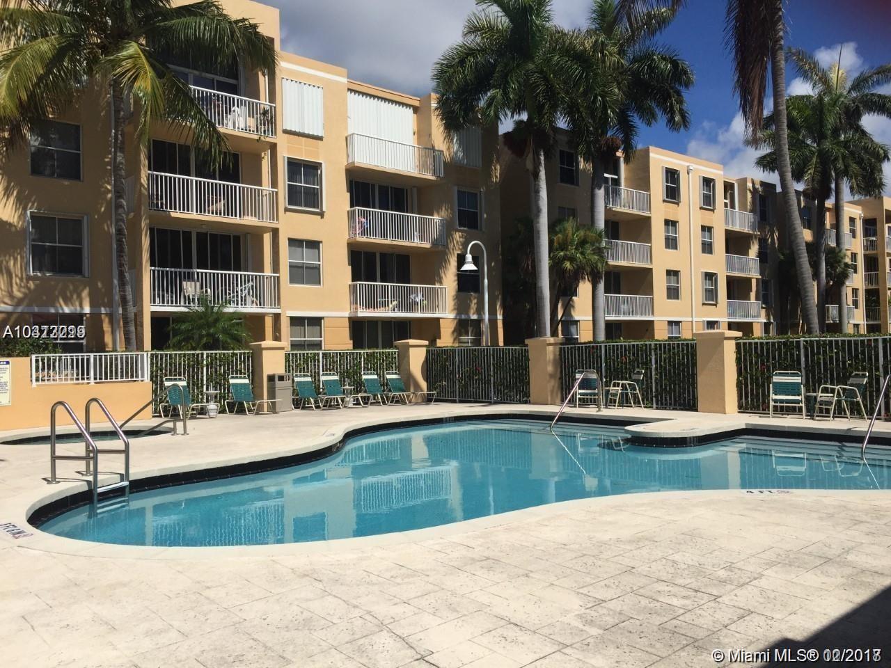 Live 5 min away from Hollywood Beach, this unit is located in east Hollywood inside a community. Across from Publix stores and most important it is 5 min a way form the beach, Unit is good size and ready for a new tenant
