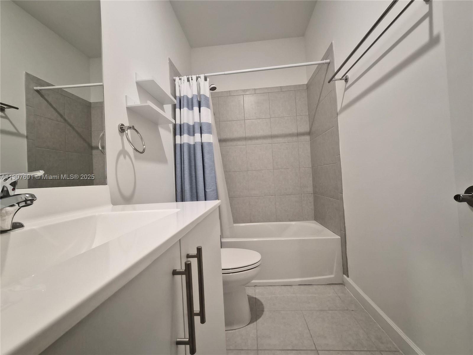 CALCUTTA FIRST ADDITION - Residential Lease