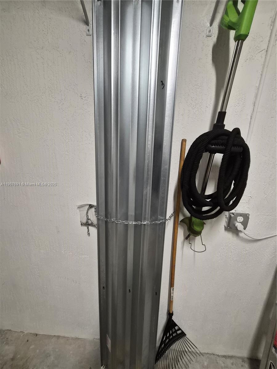 CALCUTTA FIRST ADDITION - Residential Lease