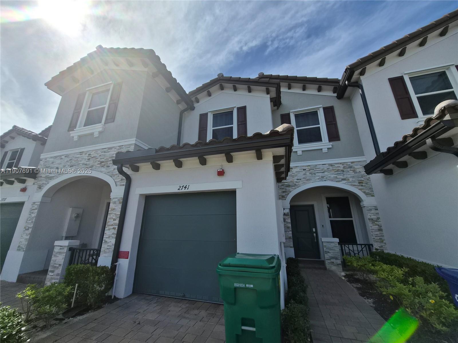 CALCUTTA FIRST ADDITION - Residential Lease