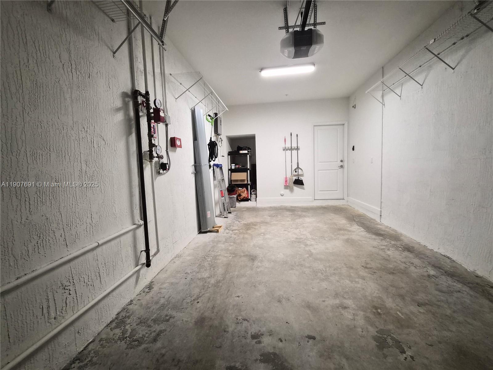 CALCUTTA FIRST ADDITION - Residential Lease